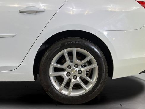 Used 2015 Chevrolet Malibu LT w/ Power Convenience Package FWD image 37
