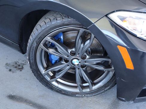 Used 2016 BMW M235i xDrive Convertible image 3