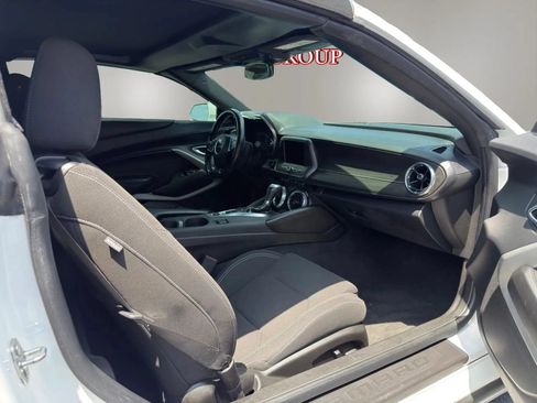 Used 2023 Chevrolet Camaro LT RWD image 16