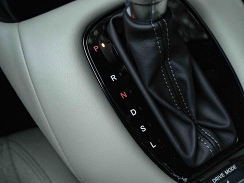 Used 2026 Honda HR-V LX image 30