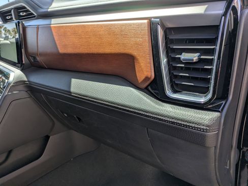 Certified 2022 GMC Sierra 1500 Denali AWD/4WD image 32