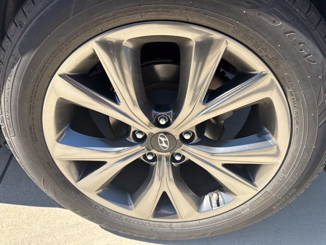 Used 2017 Hyundai Santa Fe Sport FWD image 10