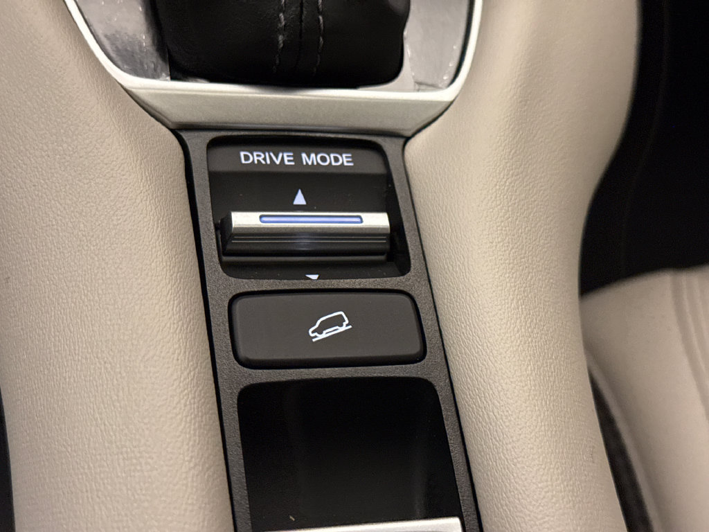 New 2027 Honda HR-V EX-L image 30