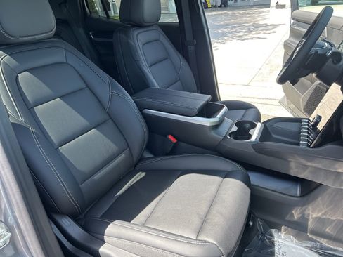 New 2026 GMC Terrain Elevation w/ Elevation Premium Package AWD/4WD image 24