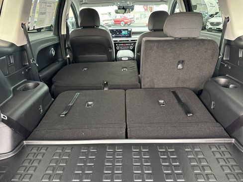 New 2026 Hyundai Ioniq 9 SE image 16