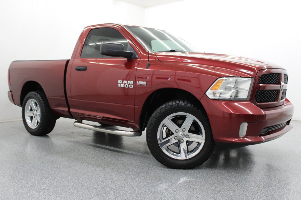 Used 2014 RAM 1500 Express AWD/4WD image 1