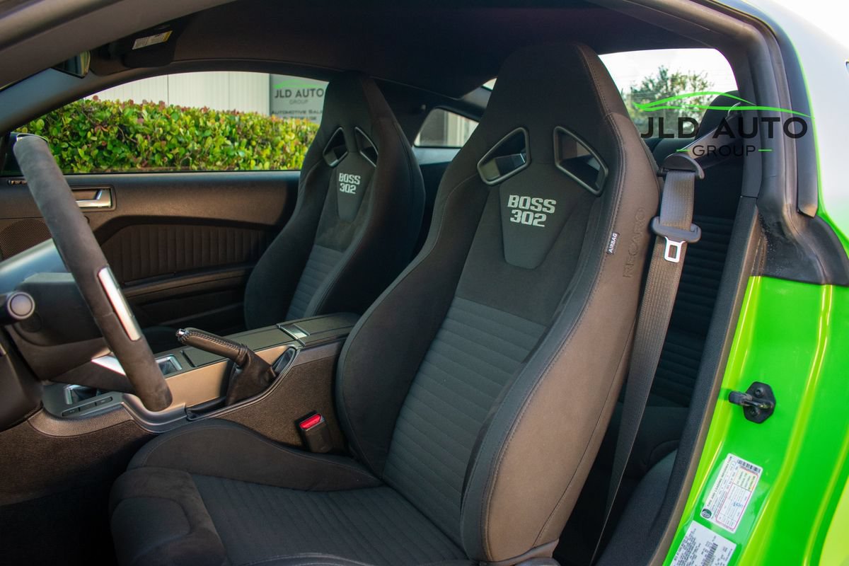 Used 2013 Ford Mustang Boss 302 w/ Boss 302 Accessory Pkg RWD image 8