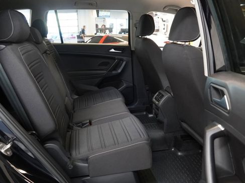 Used 2023 Volkswagen Tiguan S image 30