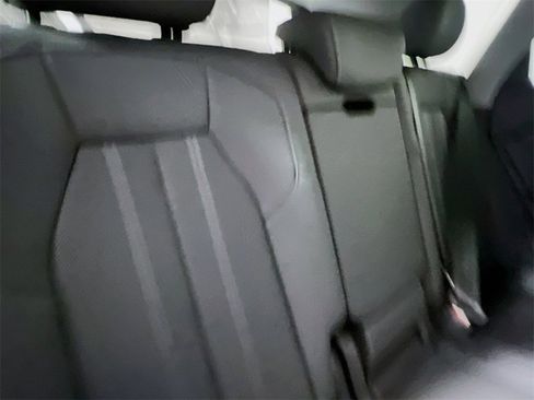 New 2025 Audi Q5 2.0T Premium Plus image 25