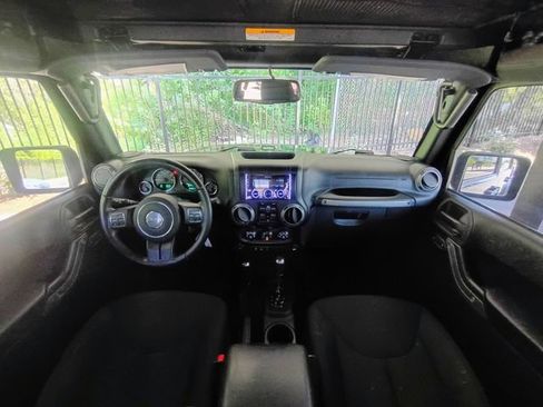 Used 2015 Jeep Wrangler Unlimited Sport w/ Quick Order Package 24S AWD/4WD image 45