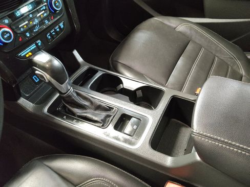 Used 2018 Ford Escape Titanium FWD image 26