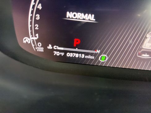 Certified 2023 Acura MDX FWD w/ Technology Package image 42