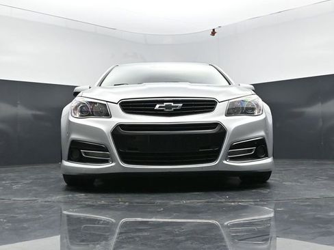 Used 2015 Chevrolet SS RWD image 39