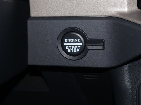 New 2025 Ford Bronco Outer Banks image 19