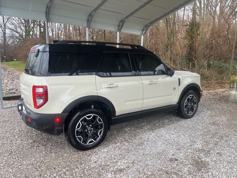 Used 2025 Ford Bronco Sport Outer Banks w/ Outer Banks Tech Package+ image 5