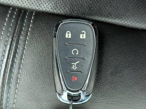 Used 2020 Chevrolet Blazer LT w/ Sound & Technology Package image 36