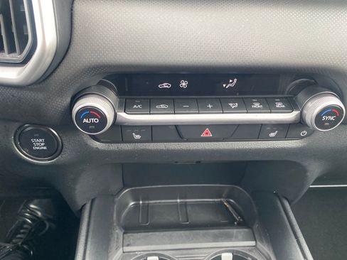 Certified 2025 MAZDA CX-50 AWD 2.5 S w/ Premium Package image 12