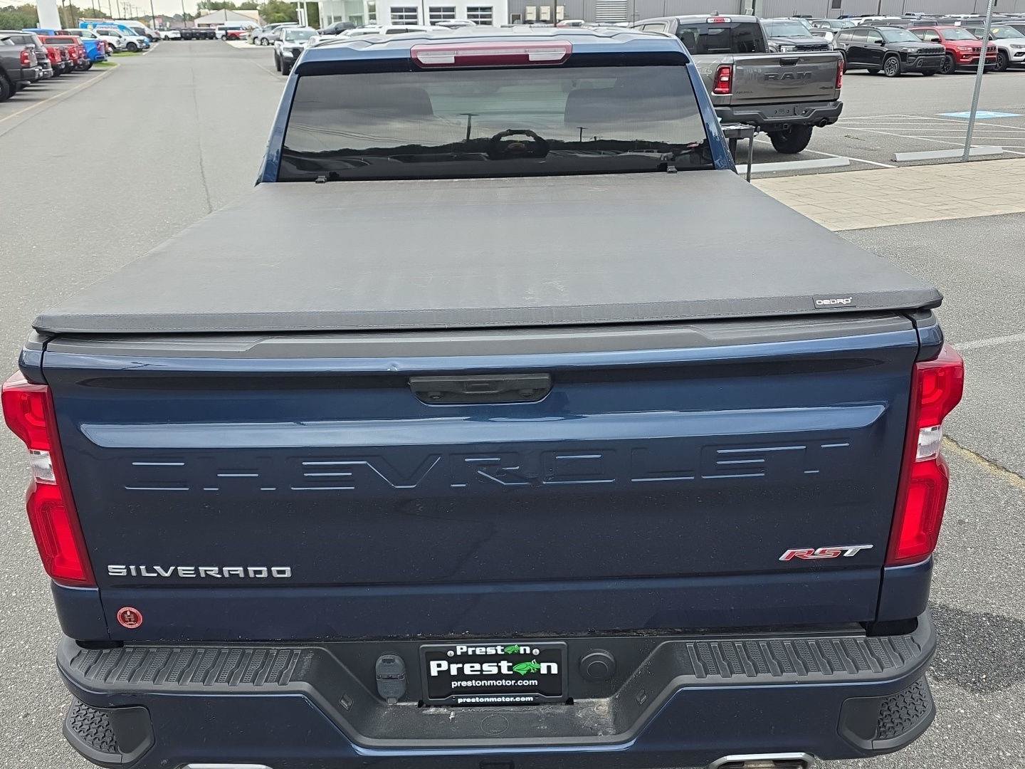 Used 2022 Chevrolet Silverado 1500 RST AWD/4WD image 8