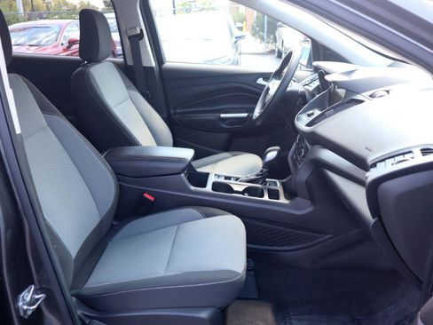 Used 2019 Ford Escape SE AWD/4WD image 9
