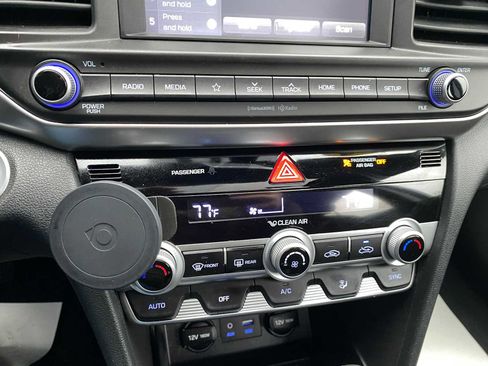 Used 2020 Hyundai Elantra Value Edition w/ Cargo Package (C1) image 17