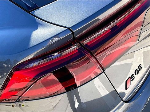 Used 2025 Audi SQ8 Premium Plus image 26