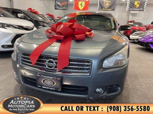 Used 2010 Nissan Maxima 3.5 SV w/ Premium Pkg image 1