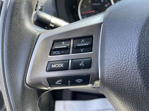 Used 2014 Subaru Forester 2.5i AWD/4WD image 9