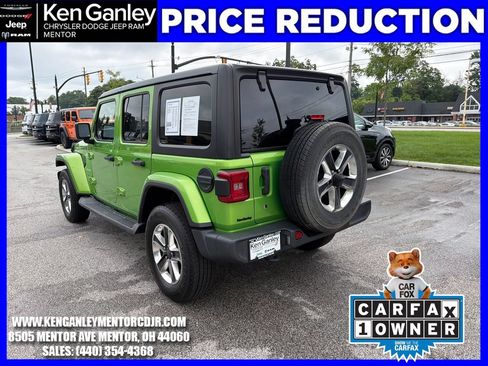 Used 2018 Jeep Wrangler Unlimited Sahara AWD/4WD image 6
