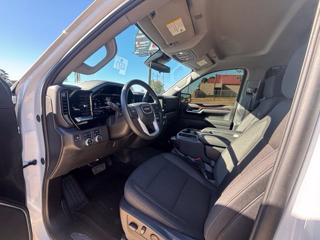 Used 2025 GMC Sierra 1500 Elevation w/ X31 Off-Road Package AWD/4WD image 11