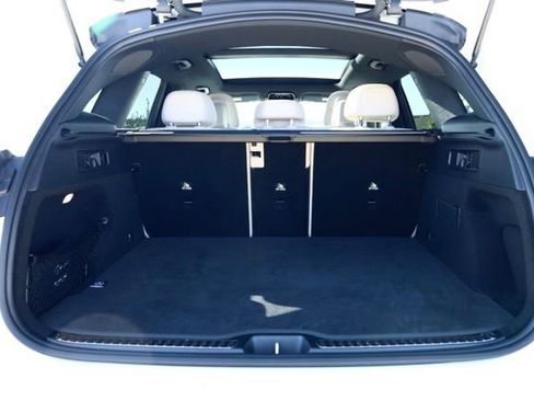 Certified 2025 Mercedes-Benz GLC 300 4MATIC image 34