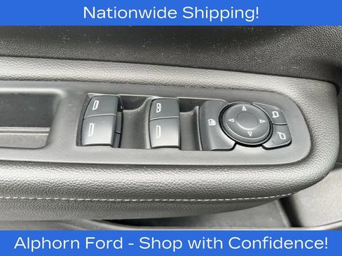 Used 2024 GMC Terrain SLE AWD/4WD image 13