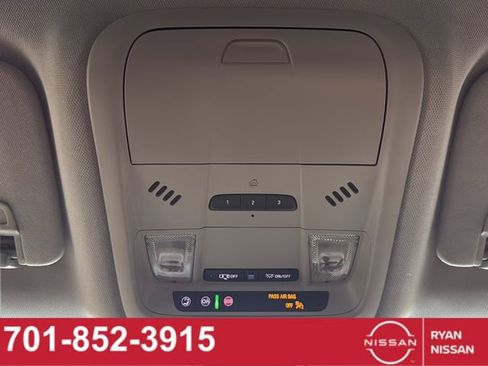 Used 2023 Chevrolet Blazer LT w/ Convenience Package image 32