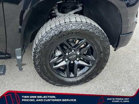 Used 2024 Chevrolet Silverado 1500 LT Trail Boss w/ Convenience Package II AWD/4WD image 21