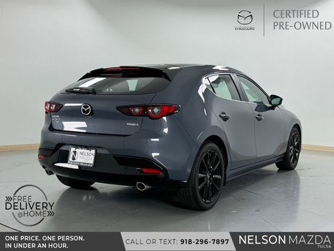 Certified 2025 MAZDA MAZDA3 Carbon AWD/4WD image 8