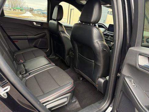 Used 2024 Ford Escape ST-Line image 16