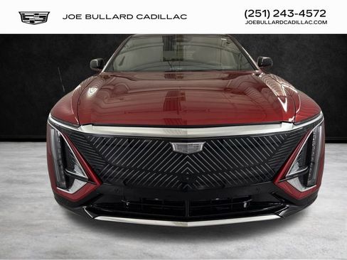 New 2026 Cadillac Lyriq Premium Luxury w/ LPO, Floor Liner Package image 11