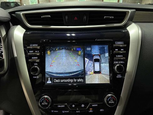 Used 2017 Nissan Murano Platinum w/ Platinum Technology Package AWD/4WD image 26