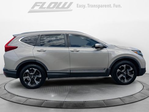 Used 2018 Honda CR-V Touring image 10