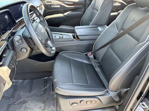 Certified 2022 Cadillac Escalade ESV Premium Luxury AWD/4WD image 20