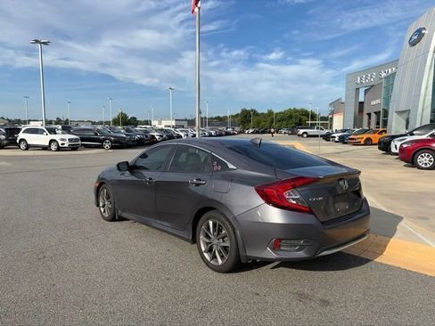 Used 2021 Honda Civic EX image 3