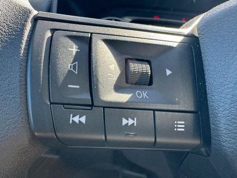 Certified 2025 Nissan Rogue S FWD image 16