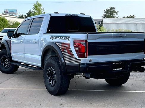 Used 2025 Ford F150 Raptor w/ Equipment Group 803A Raptor R AWD/4WD image 12
