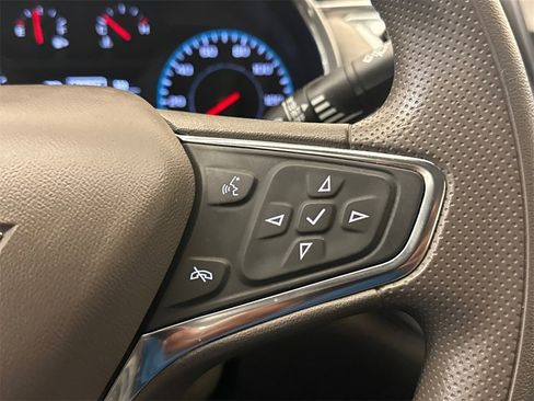 Used 2021 Chevrolet Malibu LT image 27