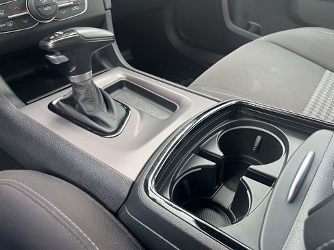 Used 2023 Dodge Charger GT w/ Blacktop Package image 19