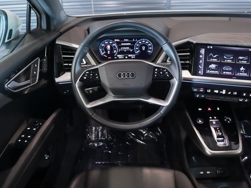 Used 2023 Audi Q4 e-tron Premium Plus w/ Premium Plus AWD/4WD image 18