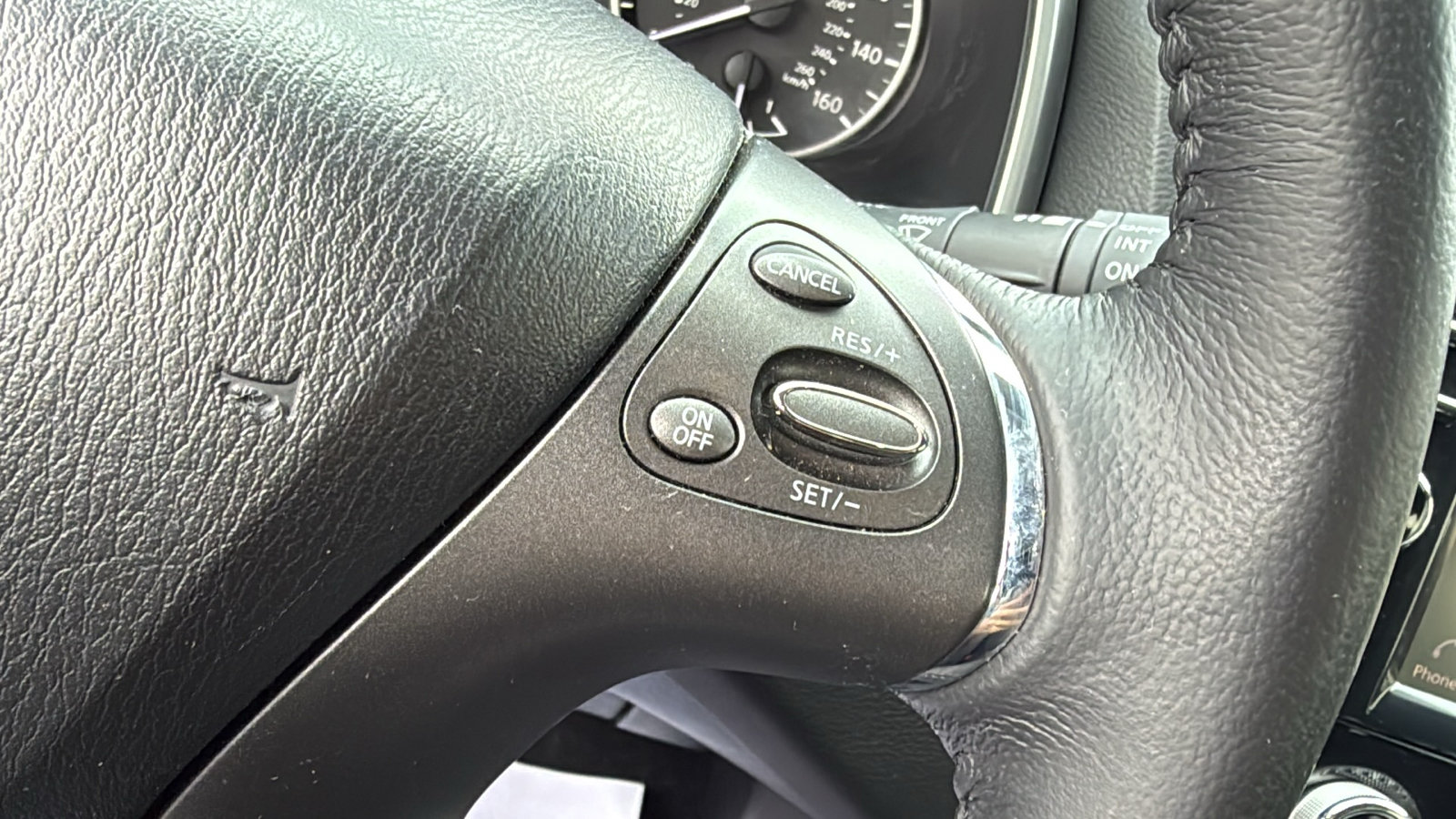 Used 2019 Nissan Murano SV AWD/4WD image 11