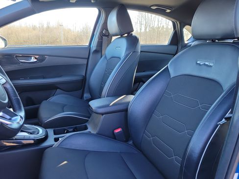 Used 2023 Kia Forte GT-Line w/ GT-Line Premium Package image 14