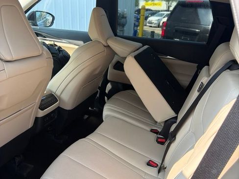 Used 2024 INFINITI QX60 Luxe AWD/4WD image 8