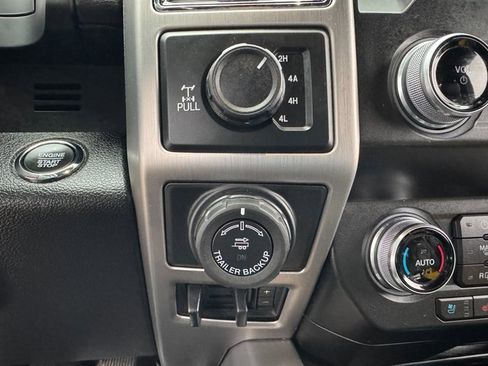 Used 2020 Ford F150 Platinum w/ Equipment Group 701A Luxury image 12