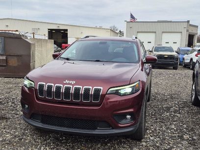 Used 2019 Jeep Cherokee Latitude Plus w/ Cold Weather Group